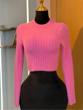 Hippie Rose Pink Cropped Turtleneck Sweater | Soft Muse